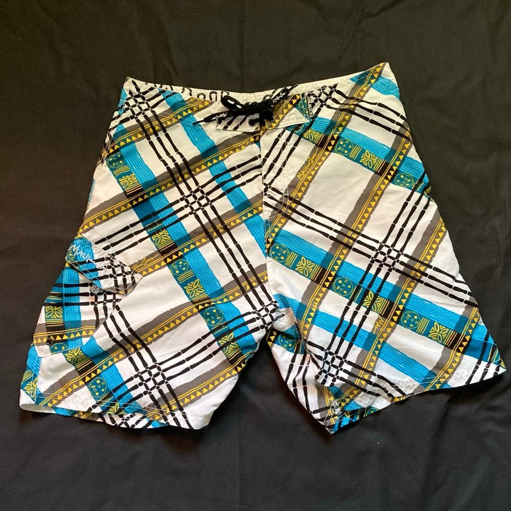 Maui & Sons men' board shorts size 36